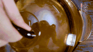 加山藥、毛豆再煮15分鐘。