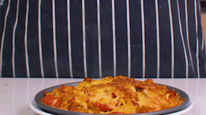 出鍋啦！?。】梢约狱c(diǎn)黑胡椒調(diào)味。