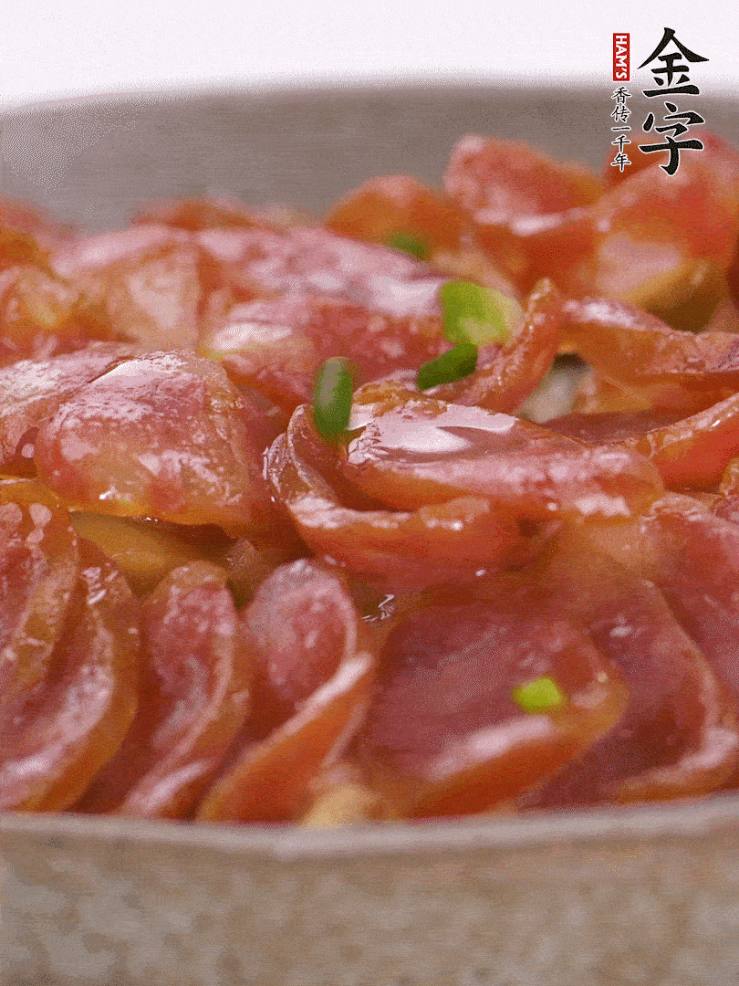 水開后放入，大火蒸10分鐘，關(guān)火燜2分鐘。